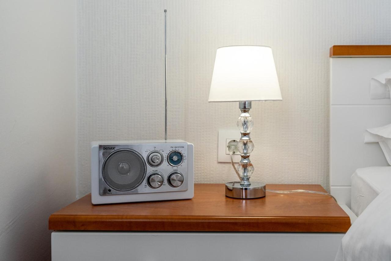 Elegant Two Bedroom Apartment Zadar Bagian luar foto